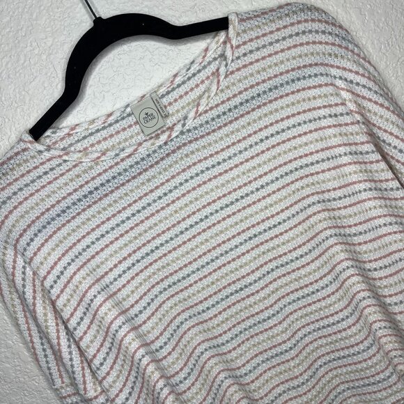 PAPER Crane Thermal Waffle Knit‎ Top - Picture 2 of 7